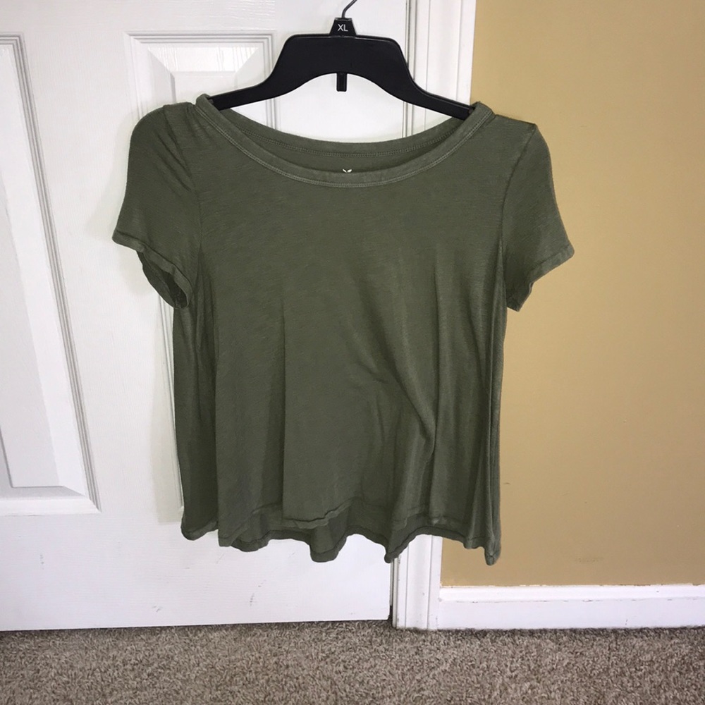 American Eagle soft and sexy army green t shirt